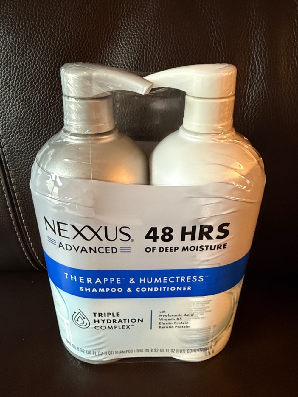 Nexxus Advanced Therappe & Humectress Shampoo & Conditioner - White/Silver